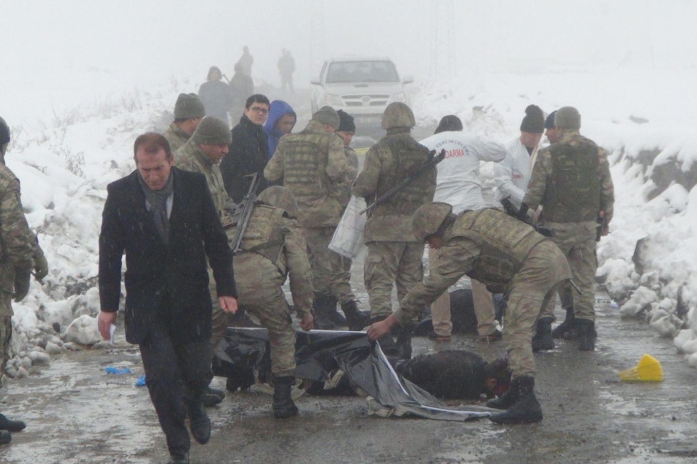 Çınar’da bulunan cesetler Diyarbakır’a gönderildi